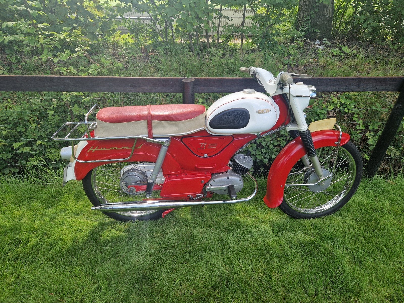 Dkw hummel 1964, 65
 Met kenteken, Fietsen en Brommers, Brommers | Oldtimers, Overige merken, Ophalen