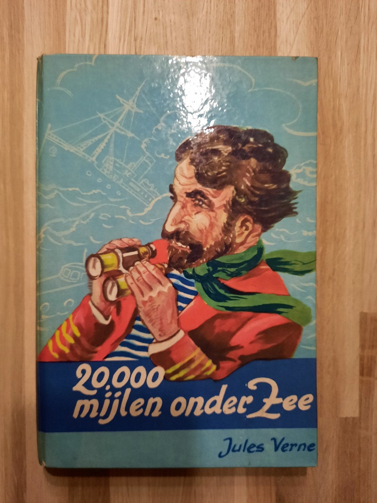 20.000 mijlen onder zee - Jules Verne (Vintage), Ophalen of Verzenden, Gelezen, Jules Verne, Nederland