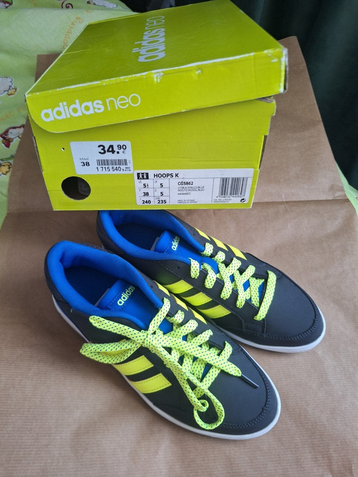 dames Adidas schoenen maat 38 [Nieuw ], Ophalen of Verzenden, Nieuw, Sneakers of Gympen