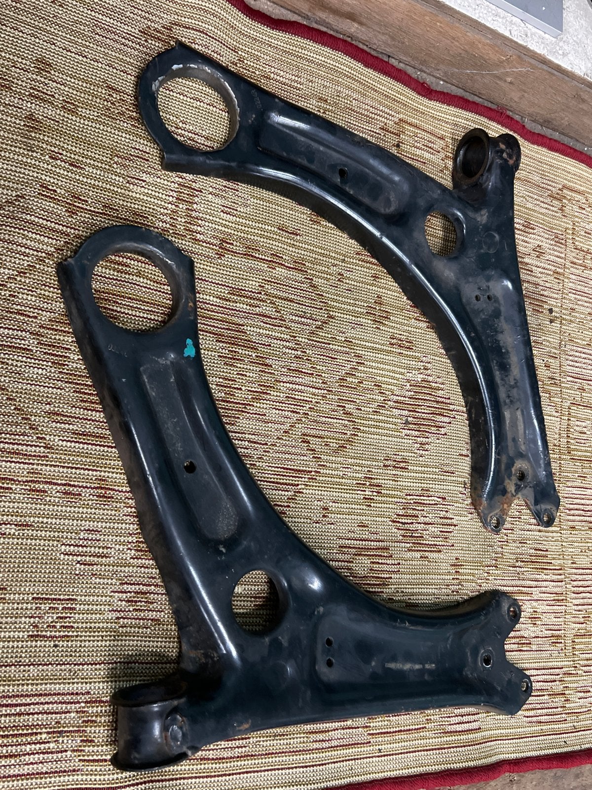 Draagarmen Lv & Rv VW Caddy 2012, Ophalen of Verzenden, Gebruikt, Volkswagen