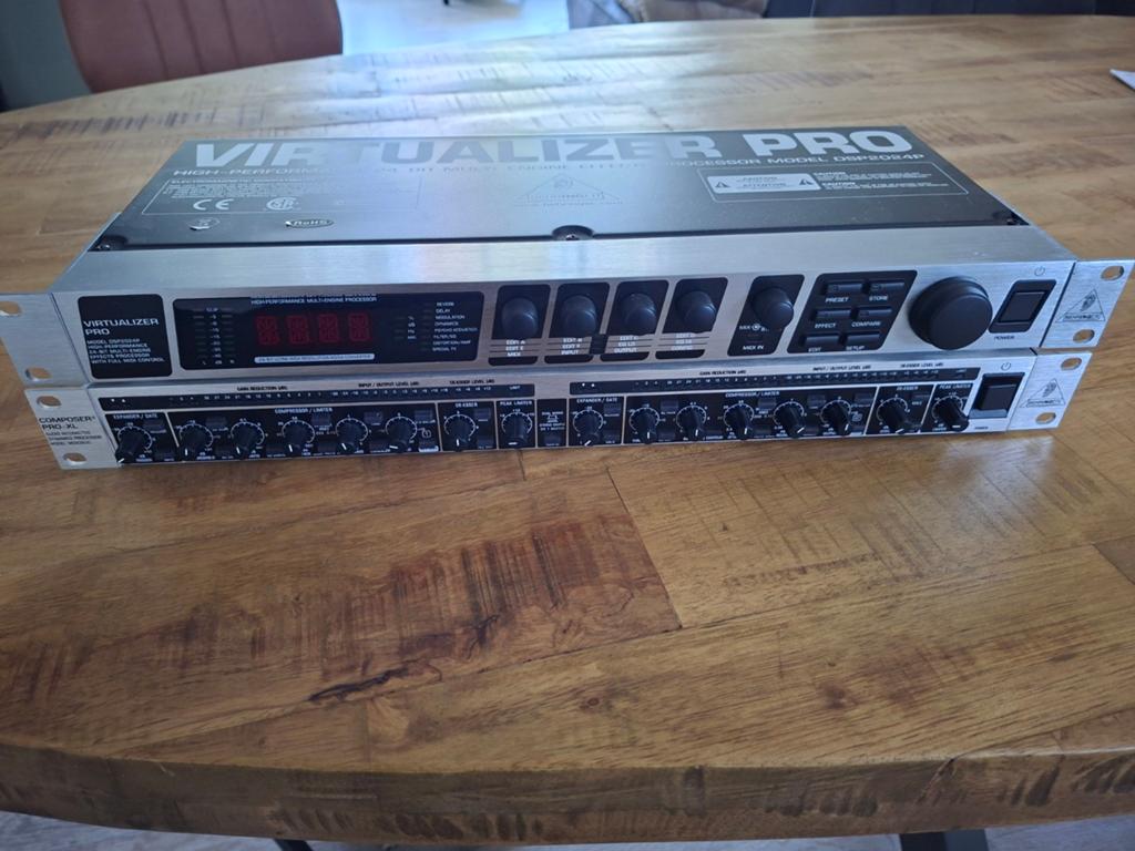 Behringer Virtualizer Pro DSP2024P & Composer Pro XL MDX2600, Ophalen of Verzenden, Zo goed als nieuw, Minder dan 5 kanalen, Microfooningang