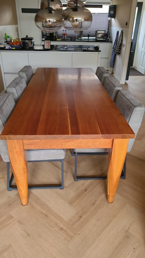 Robuuste kersenhouten eettafel 250x100 cm, Huis en Inrichting, Tafels | Eettafels, Ophalen, Gebruikt, 100 tot 150 cm, 200 cm of meer