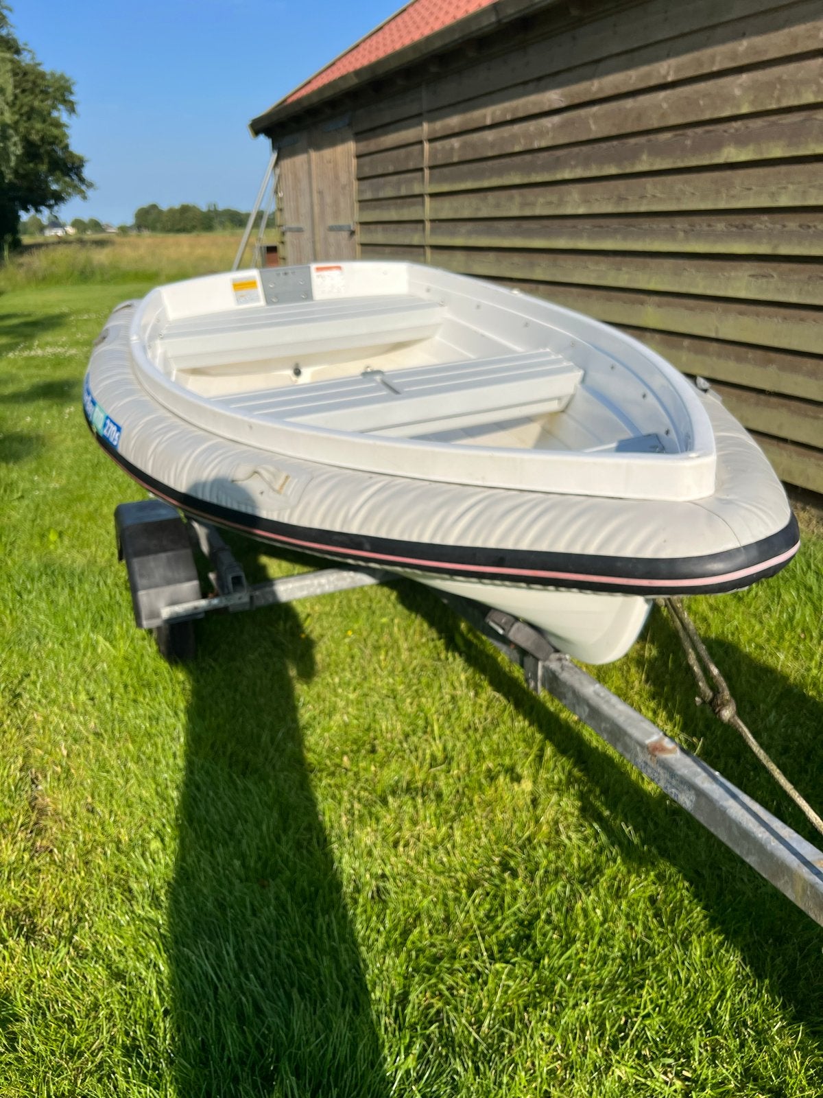 Walker Bay RID 270S zeilboot, Gebruikt, 2 pk, Overige brandstoffen, Buitenboordmotor