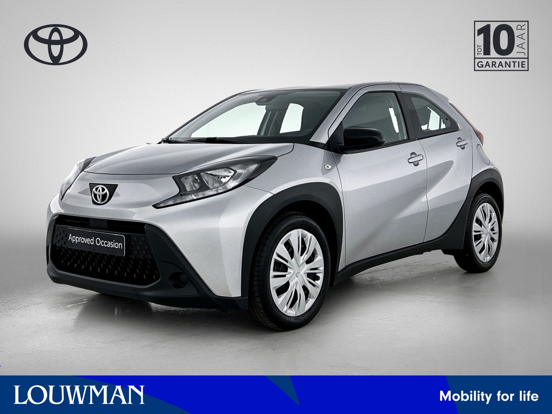 Toyota Aygo X 1.0 VVT-i MT Play | BTW Voertuig | Achteruitri, Auto's, Gebruikt, 920 kg, 4 stoelen, Origineel Nederlands