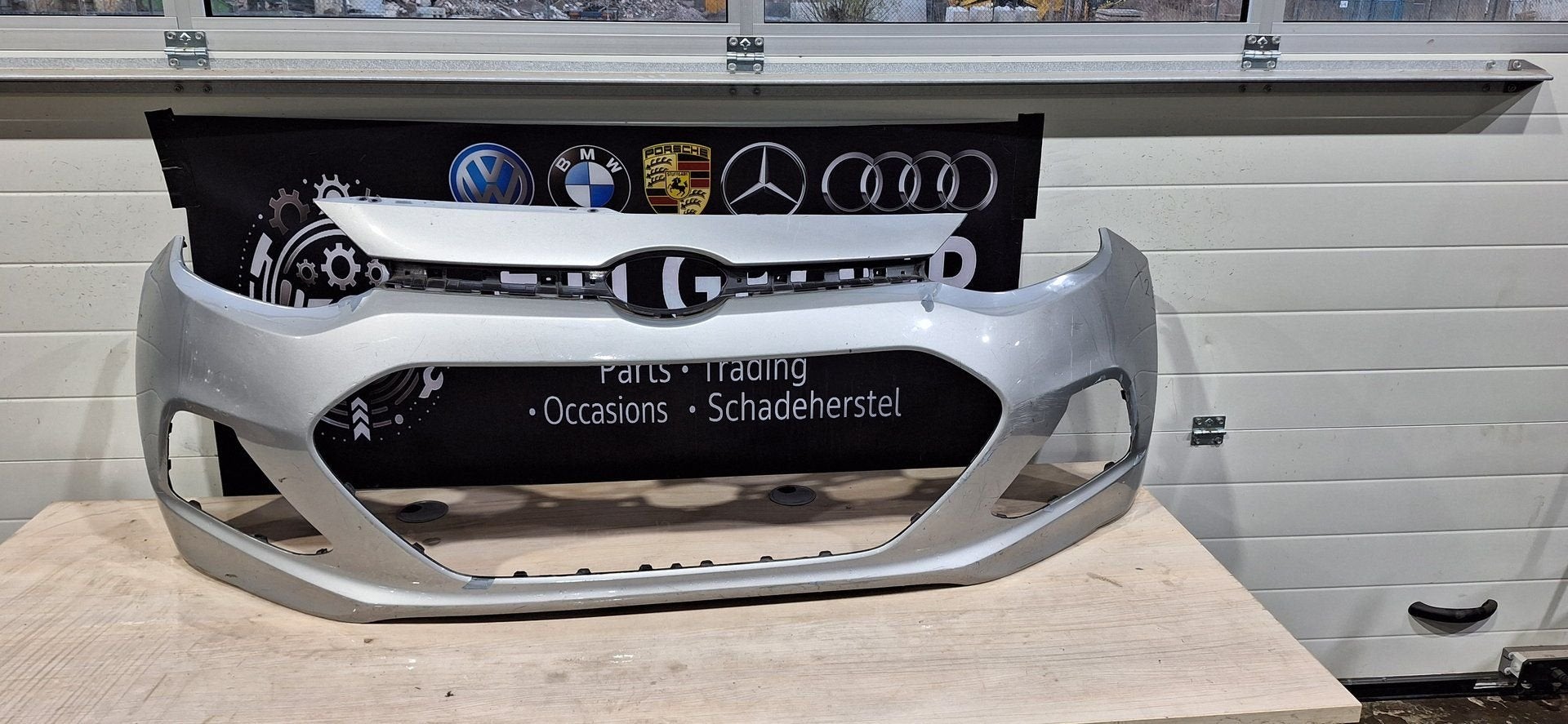 Hyundai i10 2013/2016 voorbumper, Auto-onderdelen, Gebruikt, -, Voor, -