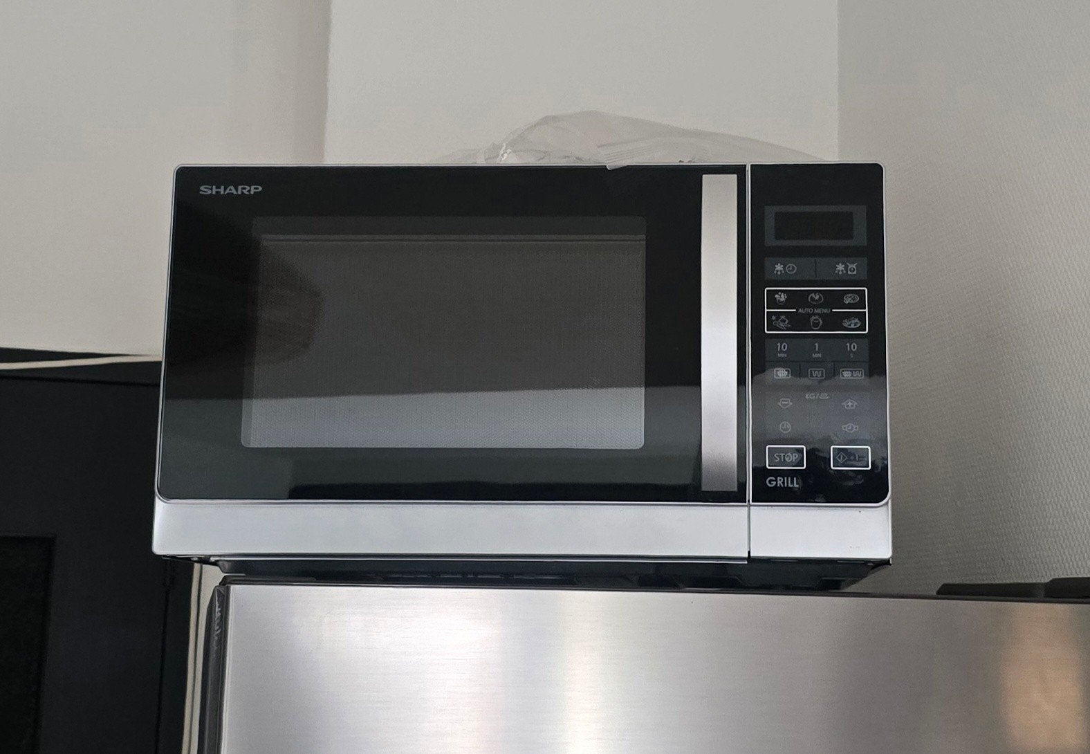 Sharp Combimagnetron R-642/R-742 met Grill, Ophalen, Combimagnetron, Gebruikt, Grill
