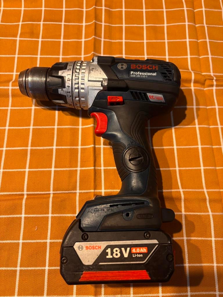 Krachtige accuklopboormachine met accu, Doe-het-zelf en Verbouw, Ophalen of Verzenden, Zo goed als nieuw