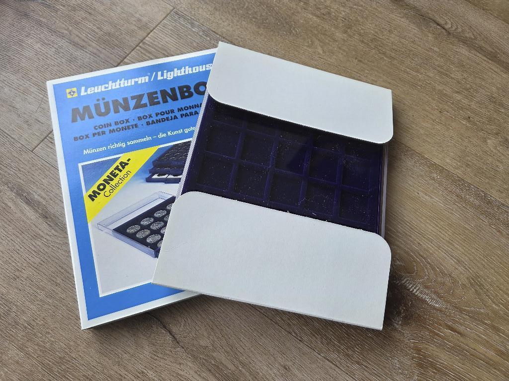 Leuchtturm muntbox MBS 30 vaks 30MM, Ophalen of Verzenden, Verzamelmap