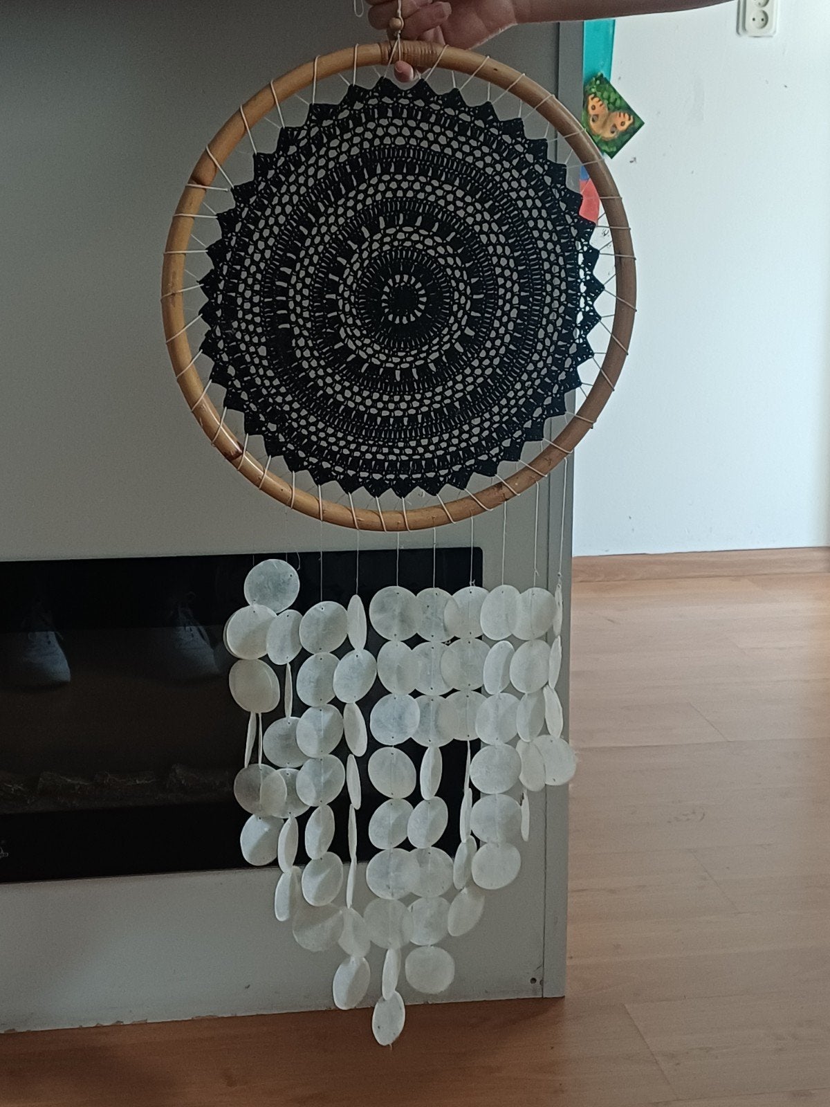 Dromenvanger met schelpen en gehaakt detail, Huis en Inrichting, Zwart, Boho, Ophalen of Verzenden, Zo goed als nieuw