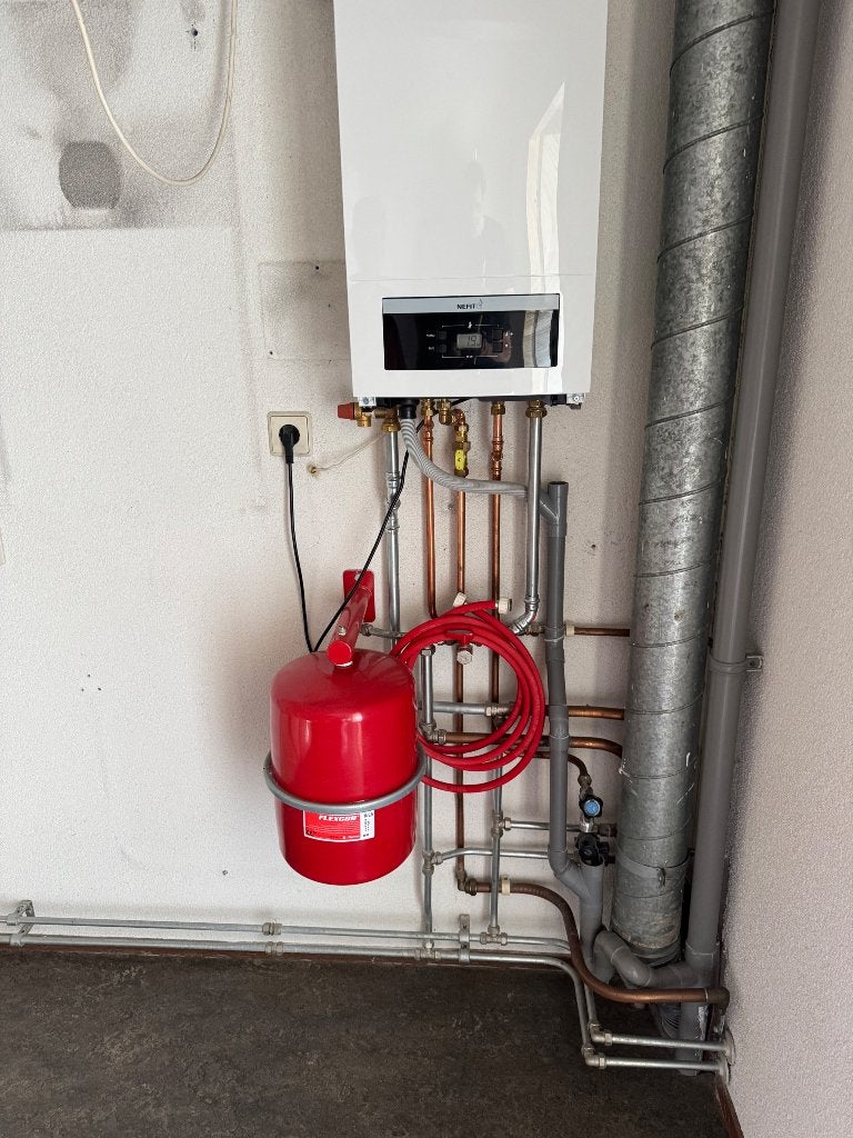 Nefit ProLine NxT HRC 24/CW4 CV-ketel (2024), Doe-het-zelf en Verbouw, Verwarming en Radiatoren, Zo goed als nieuw, Cv-ketel of Combi-ketel