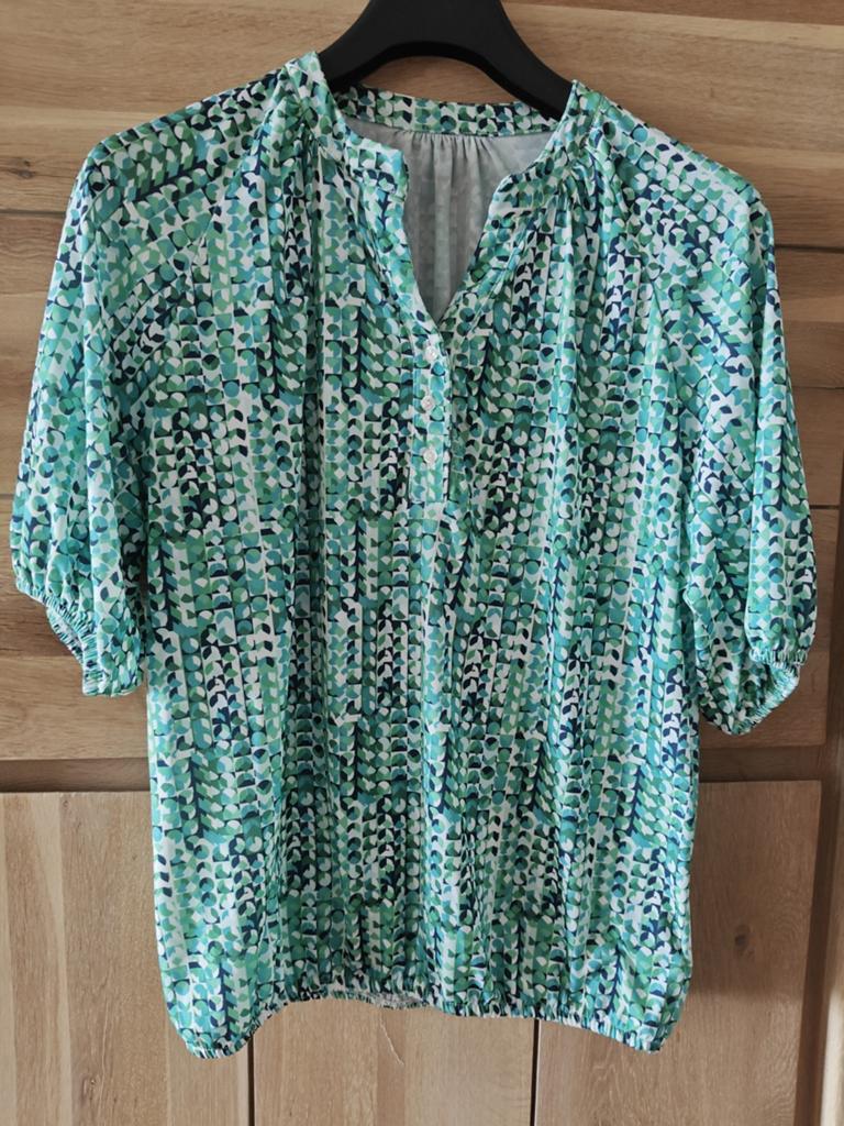 Mooie blouse met korte mouw, maat 42/44, Kleding | Dames, Blouses en Tunieken, Ophalen of Verzenden, Zo goed als nieuw, Maat 42/44 (L)