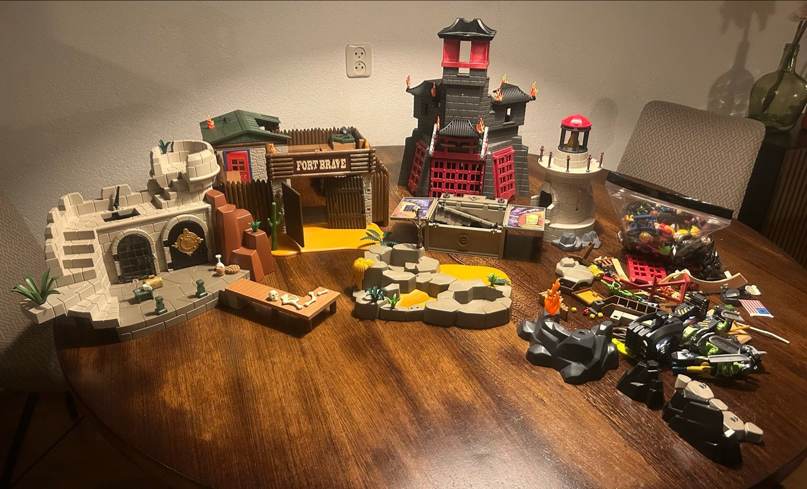 Grote Playmobil set: Fort Brave, Kasteel, Vuurtoren & meer, Ophalen, Gebruikt, Gebouw, Complete set