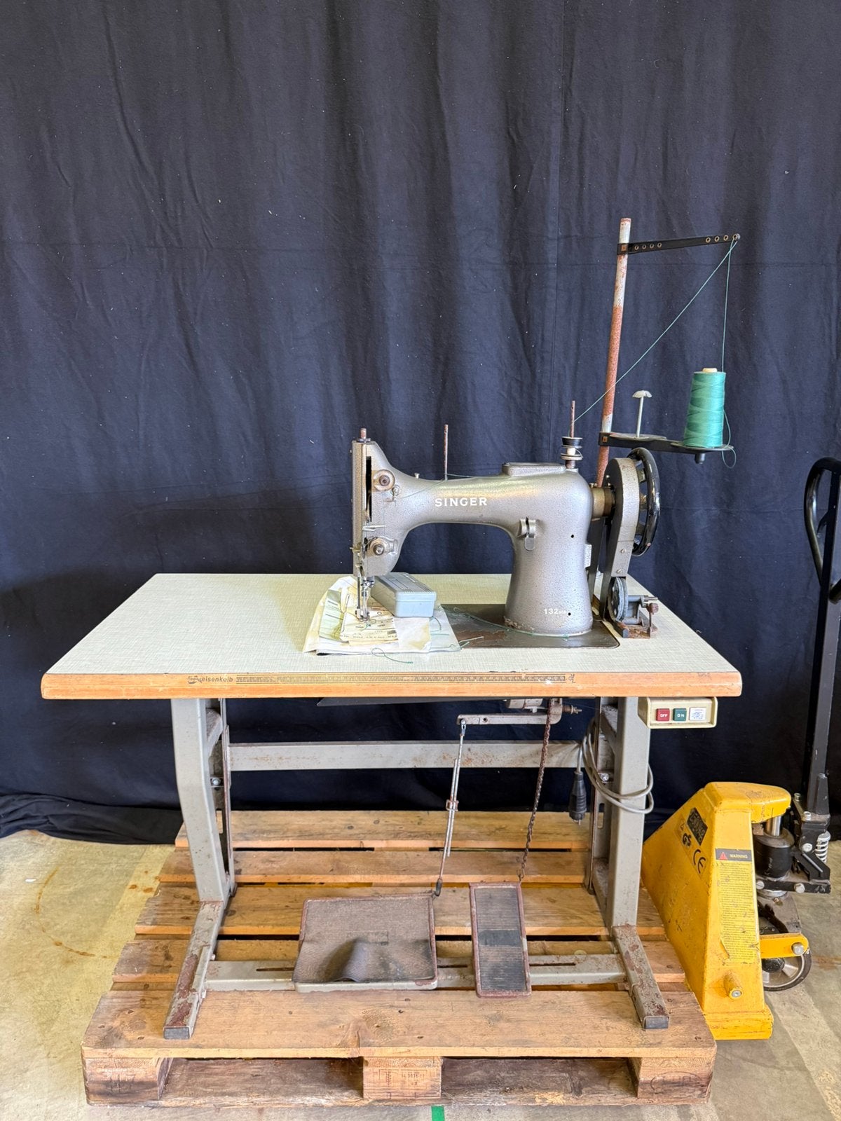 Industriële naaimachine, Ophalen, Gebruikt, Naaimachine, Overige merken