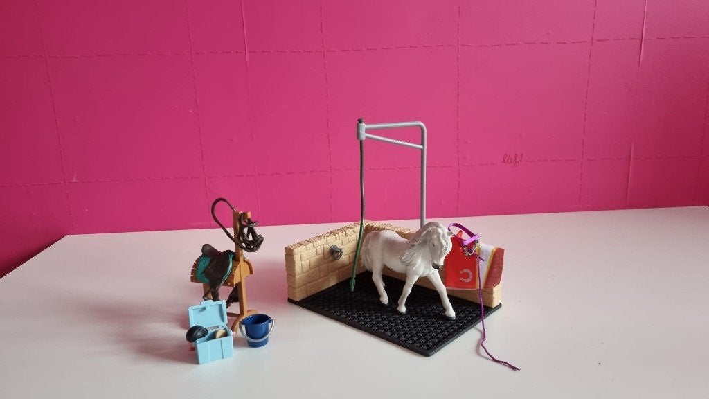 Schleich Horse Club paarden wasplaats, Ophalen, Gebruikt