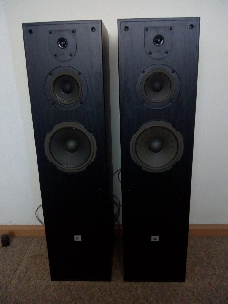 Luidsprekers 2 stuks, Audio, Tv en Foto, Luidsprekers, Ophalen, Zo goed als nieuw, JBL