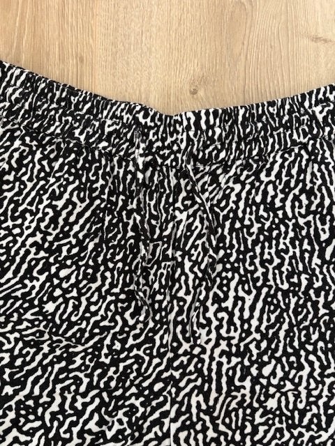 Costes short (maat S/M), Maat 38/40 (M), Kort, Zwart, Ophalen of Verzenden