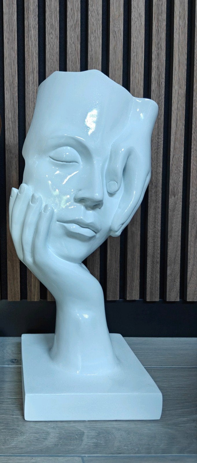 Gezicht in Handen. Denker, the Face. Wit gekleurd, Verzamelen, Ophalen of Verzenden, Nieuw, Mens