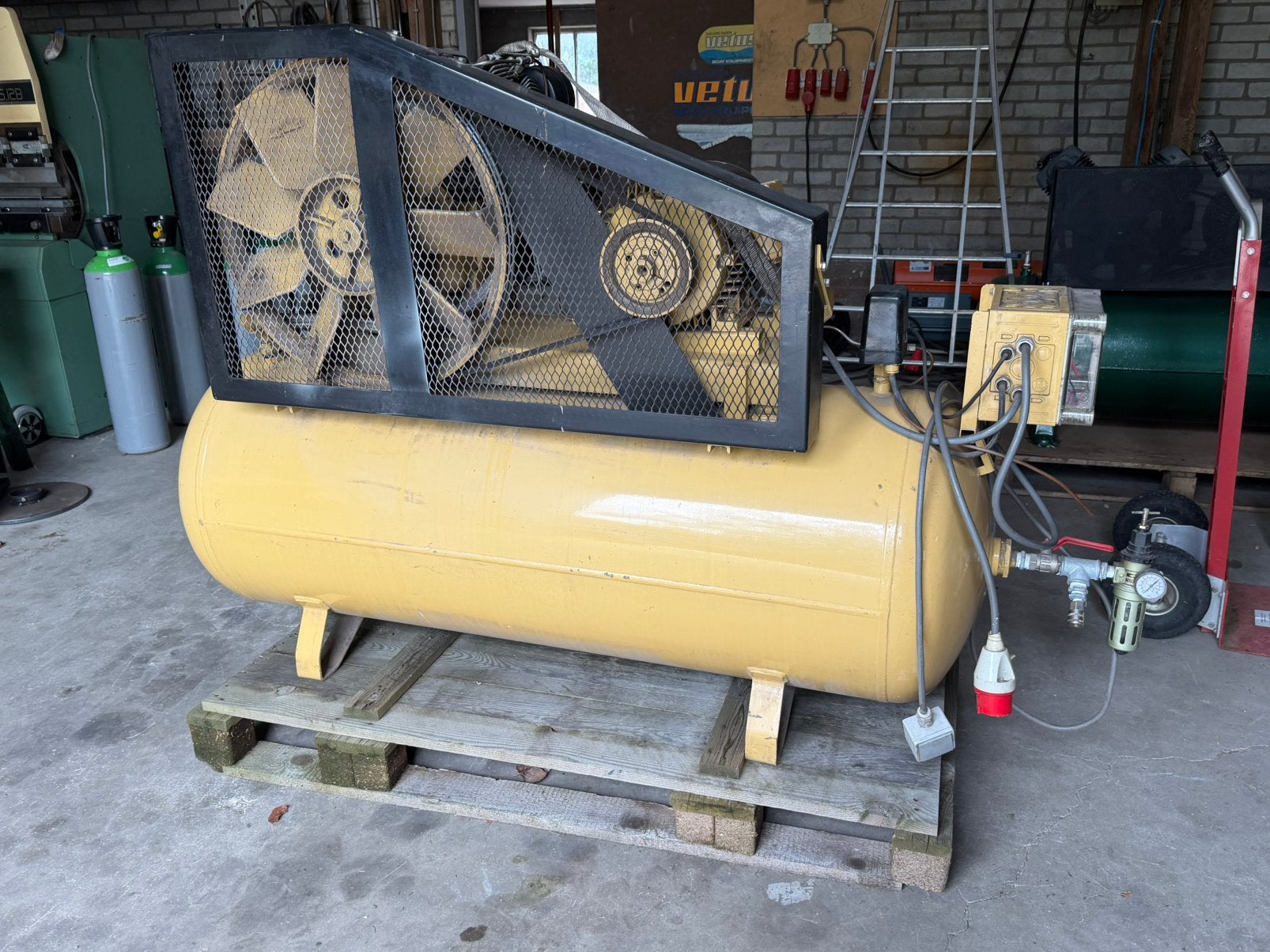 Berko compressor 7,5 kw, Ophalen of Verzenden, Gebruikt, 800 liter/min of meer, 10 bar of meer