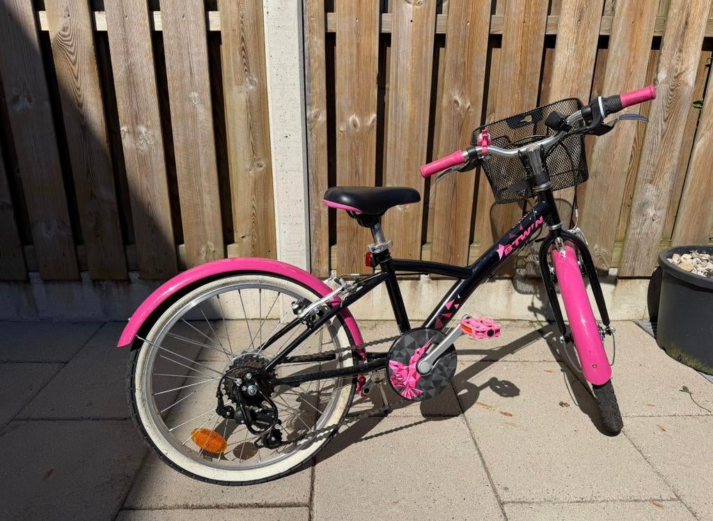 Meisje fiets 20 inch, Fietsen en Brommers, Fietsen | Meisjes, Ophalen, Zo goed als nieuw, 20 inch