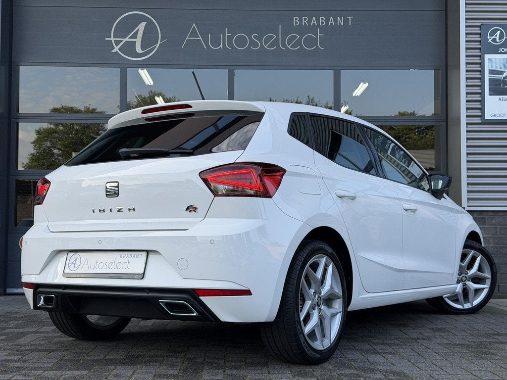 SEAT Ibiza 1.0 TSI FR CarPlay | Leder | 116pk, Voorwielaandrijving, Stof, Gebruikt, 116 pk