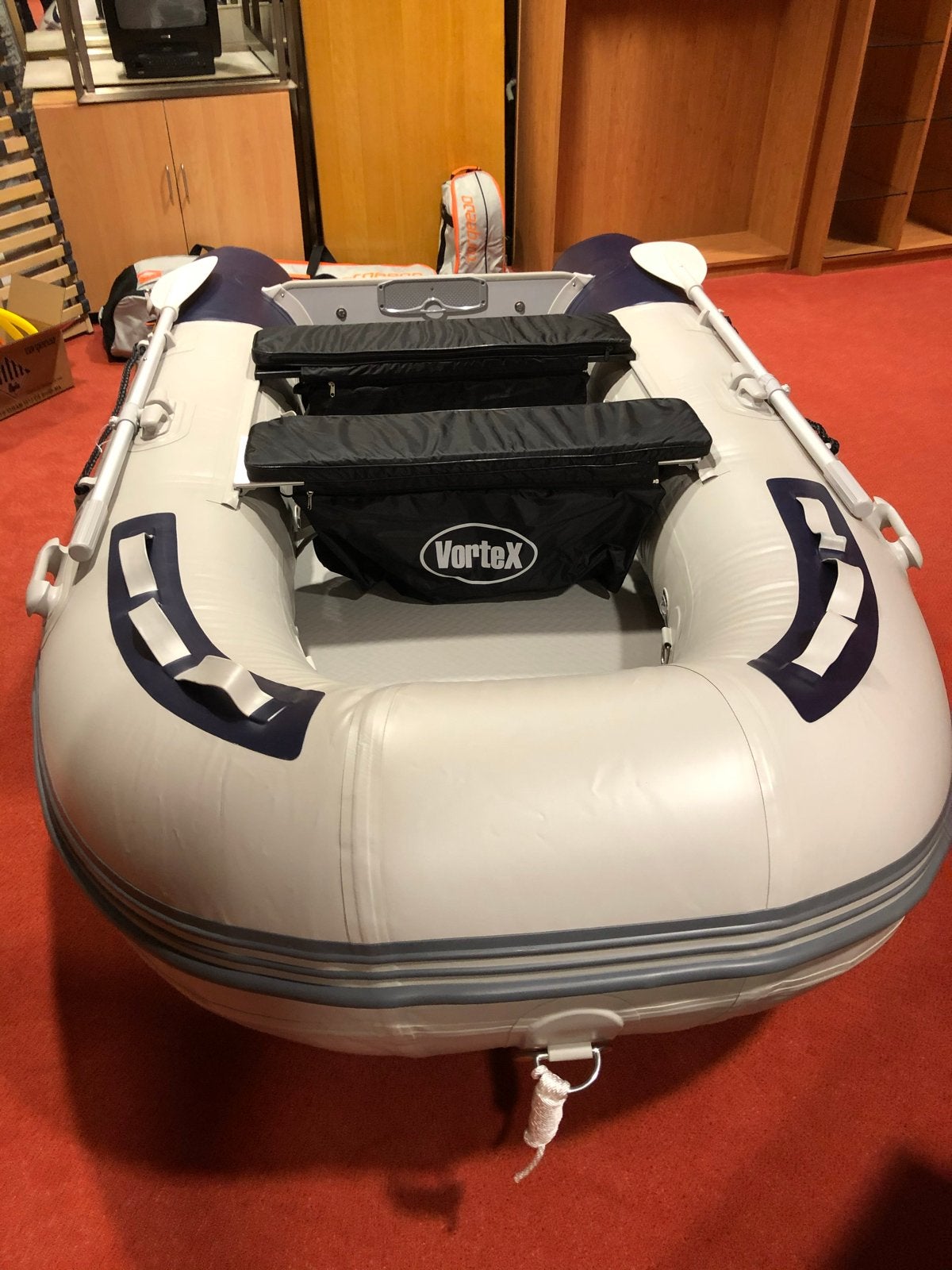 Vetus Travel 2,7m rubberboot met bankjes en voetpomp, Airdeck, Peddels, Zo goed als nieuw, Ophalen