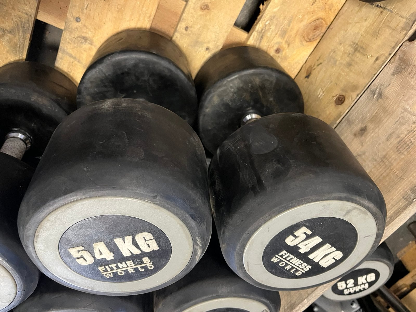 2 x 54 kg rubberen dumbbells dumbbell set gewichten, Ophalen, Dumbbell, Gebruikt, Gewichten