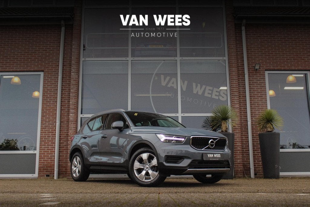 Volvo XC40 1.5 T3 Momentum Pro | NL auto | 2e eigenaar | BTW, 1525 kg, Gebruikt, Automatische klimaatregeling, Leder en Stof