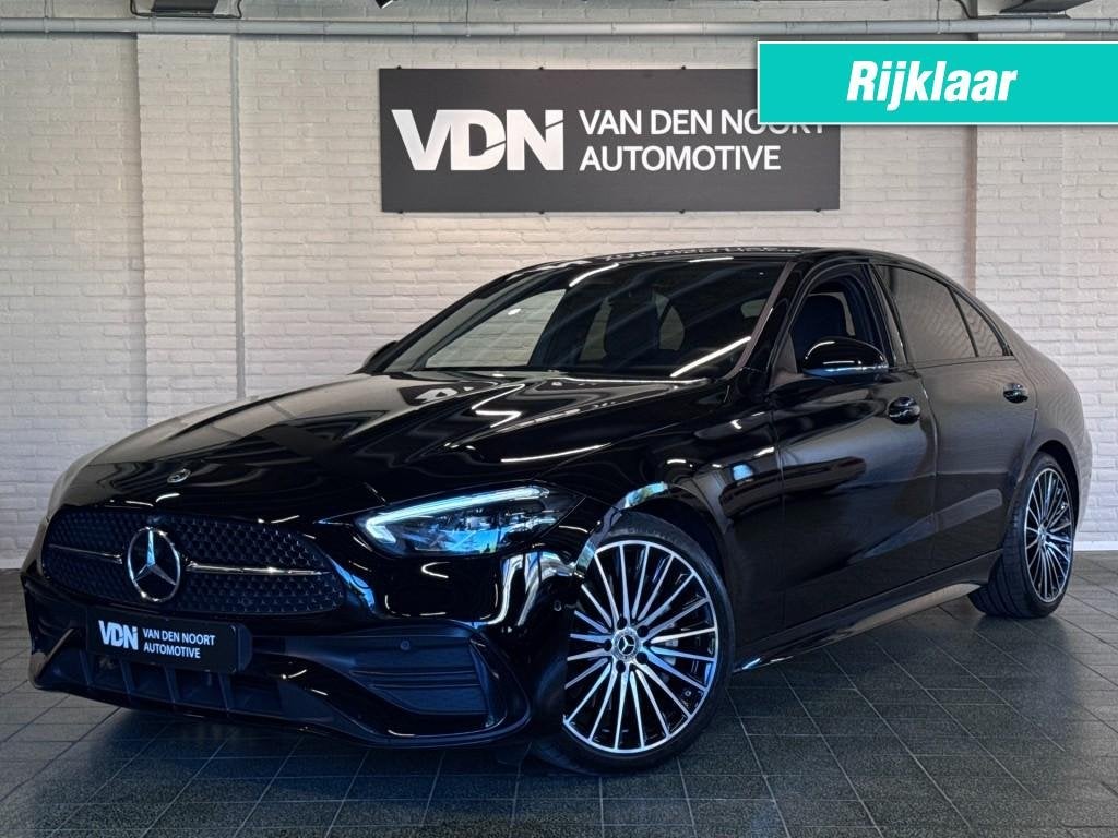 Mercedes-benz C-KLASSE 180 AMG Line Night 360 Camera Memory, Automaat, 1800 kg, Huisgarantie, 4 cilinders