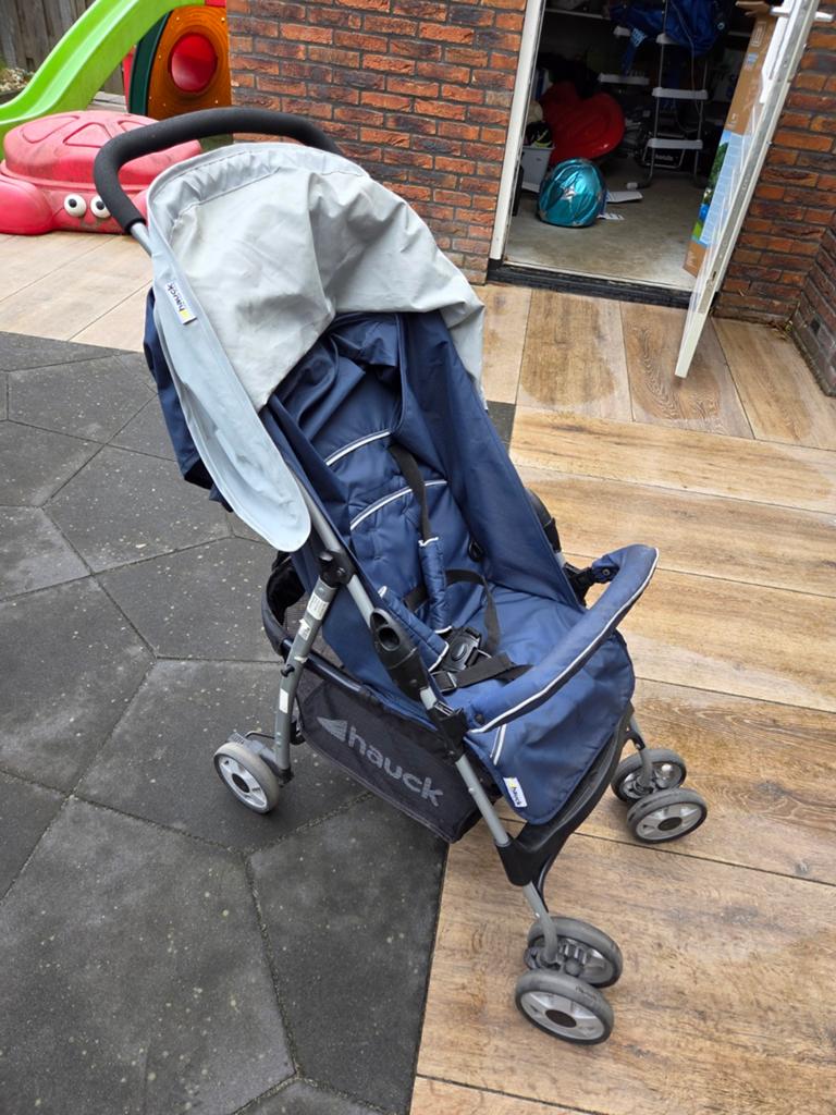 Hauck buggy - Compact en comfortabel, Kinderen en Baby's, Buggy's, Ophalen, Gebruikt, Overige merken, Verstelbare rugleuning