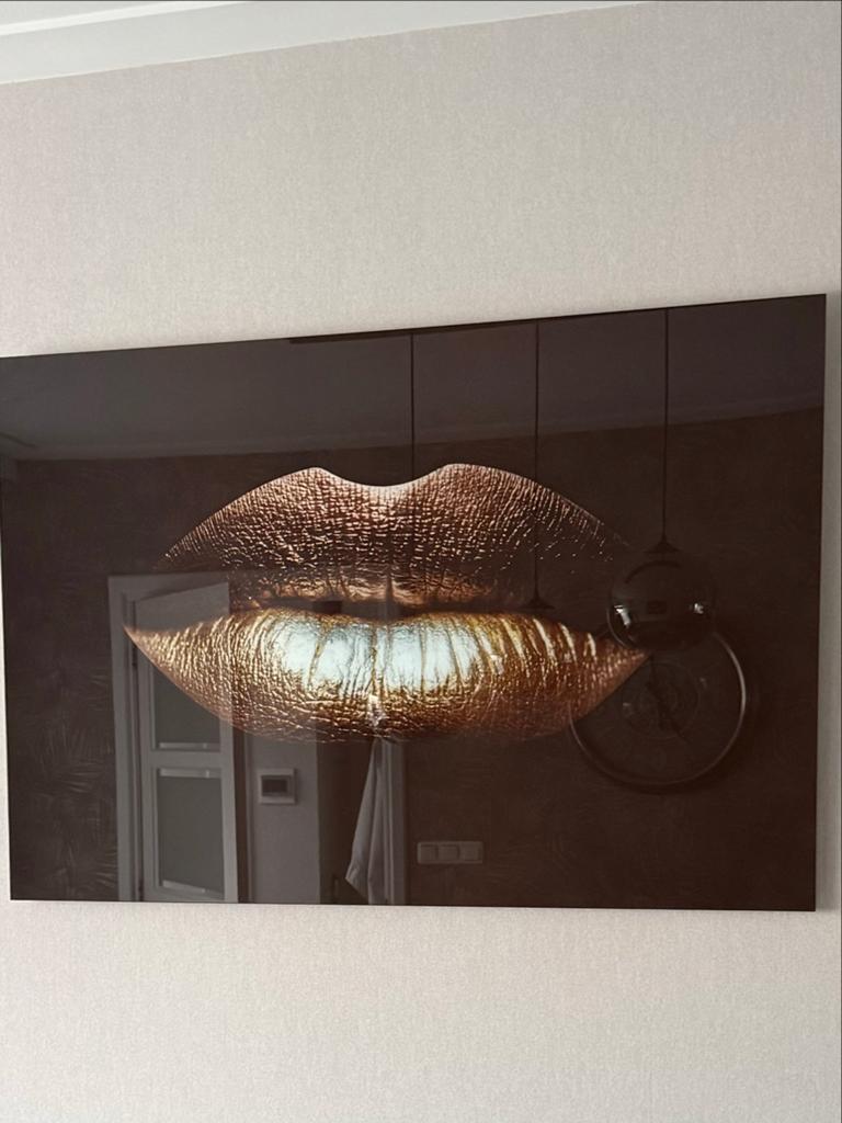 Modern Glasschilderij: Gouden Lippen Kunstwerk, Antiek en Kunst, Ophalen
