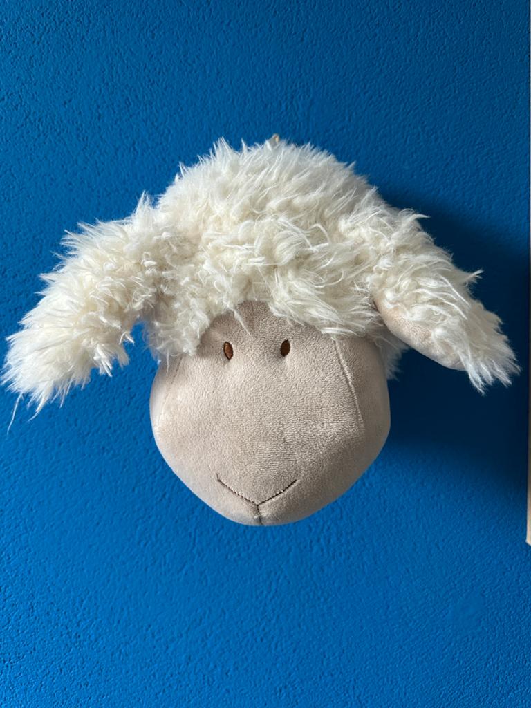 Grote knuffel schapenkop voor aan de wand, Overige merken, Overige typen, Ophalen of Verzenden, Zo goed als nieuw