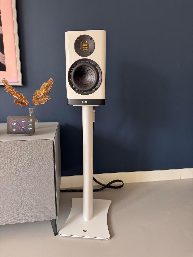 Elac Vela BS 403 speakers inclusief originele Elac stands, Audio, Tv en Foto, Luidsprekers, Zo goed als nieuw, 120 watt of meer