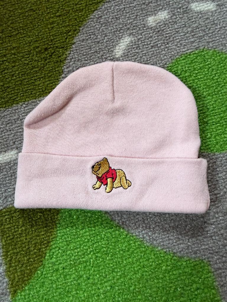 Baby muts Winnie the Pooh, Ophalen of Verzenden, Zo goed als nieuw, Minder dan 70 cm, Overige typen