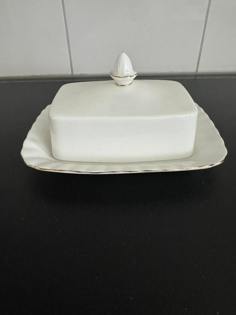 Botervloot Royal Albert Val D’Or, Overige typen, Ophalen of Verzenden, Zo goed als nieuw, Overige stijlen