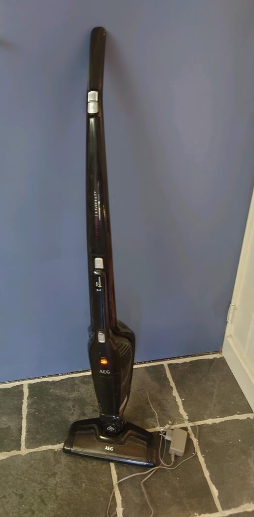 AEG CX7 Classic | X Flexibility steelstofzuiger, nette staat, Witgoed en Apparatuur, Stofzuigers, Ophalen, Gebruikt, Reservoir