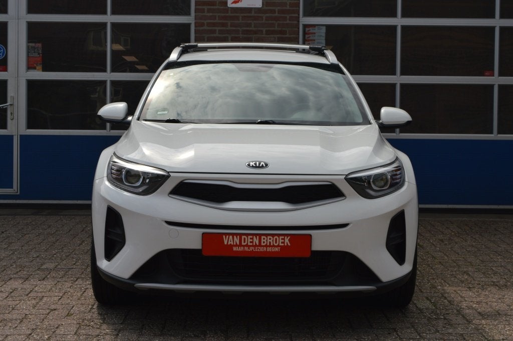 Kia Stonic 1.0 T-GDi MHEV | CAMERA - CARPLAY (bj 2021), Auto's, Voorwielaandrijving, Dealer onderhouden, Gebruikt, Euro 6