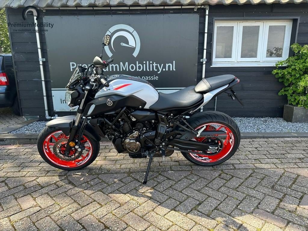 *VERKOCHT* YAMAHA  MT07 ABS (bj 2020), 2 cilinders, Motorrijbewijs A, Bedrijf, Onbekend