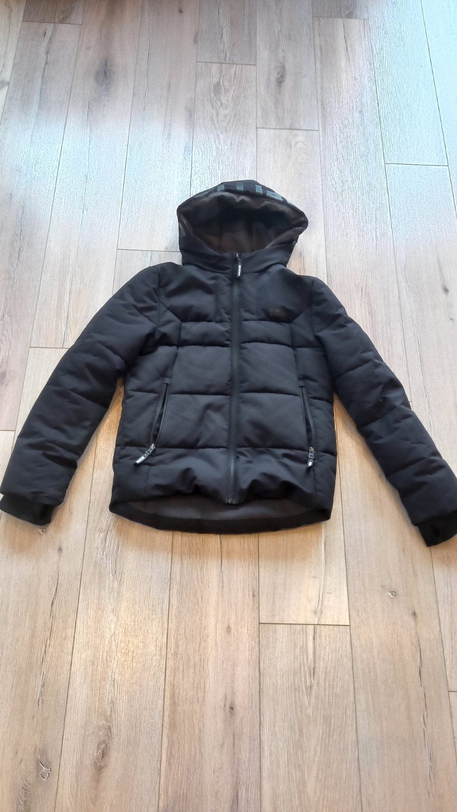 Zwarte winterjas Unlocked, maat 164/170, Gebruikt, Jongen of Meisje, Ophalen of Verzenden, Unlocked