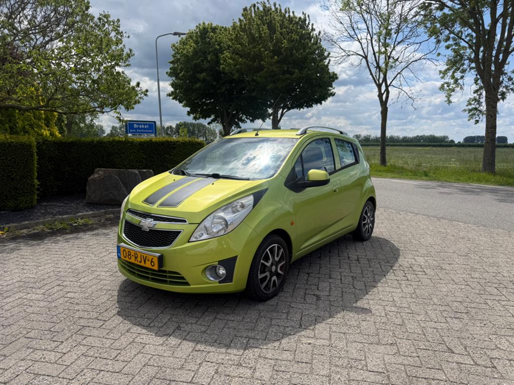 Chevrolet Spark 1.0-16V LPG Bifuel 2011 Groen 180dkm! NAP!, Auto's, Euro 5, 37 €/maand, Zwart, 4 cilinders