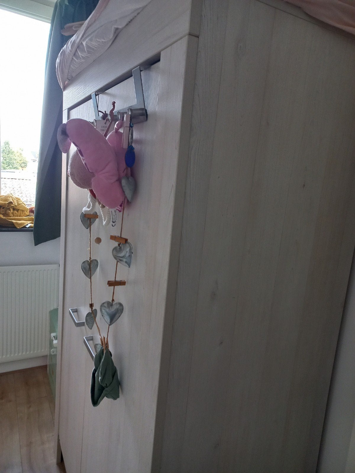 Kast met 2 deuren en opstaande rand, Ophalen, Gebruikt, Kast, 50 tot 70 cm