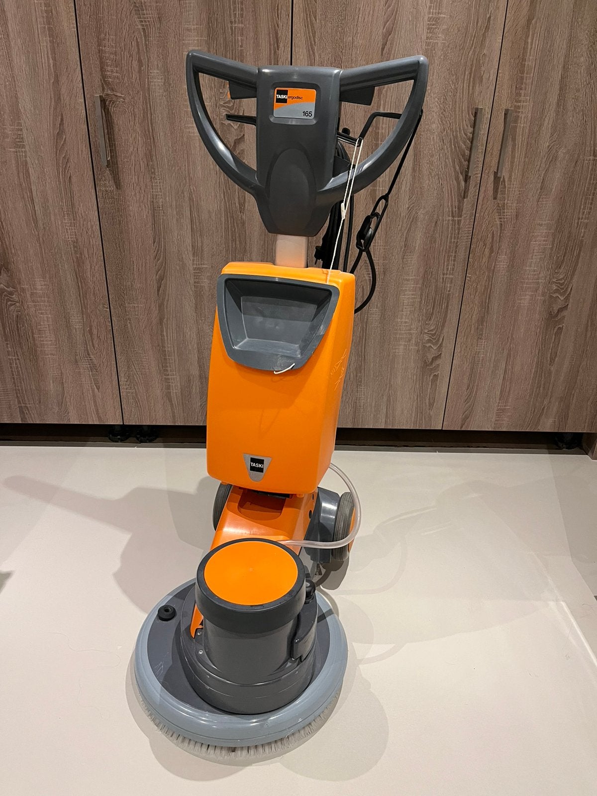 Taski Ergodisc 165 met watertank., Ophalen, Zo goed als nieuw, Schrobmachine