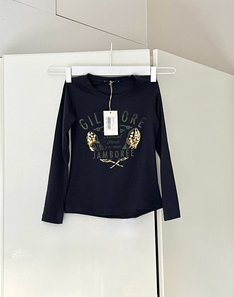 NIEUW: blauwe longsleeve met groen/gouden opdruk; mt 128, Geddes&Gillmore, Meisje, Nieuw, Ophalen of Verzenden