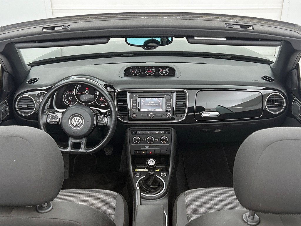 Volkswagen Beetle Cabriolet 1.2 TSI Design BlueMotion(NL-aut, Auto's, Volkswagen, Voorwielaandrijving, Euro 5, Gebruikt, 4 cilinders