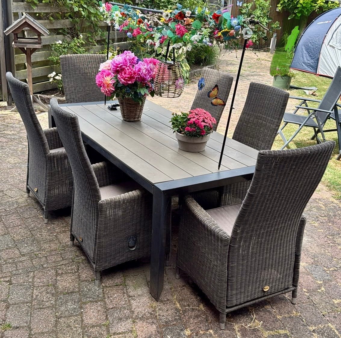 Complete tuinset: kunststof tafel (210x100) met 6 stoelen, Ophalen, Gebruikt, Kunststof
