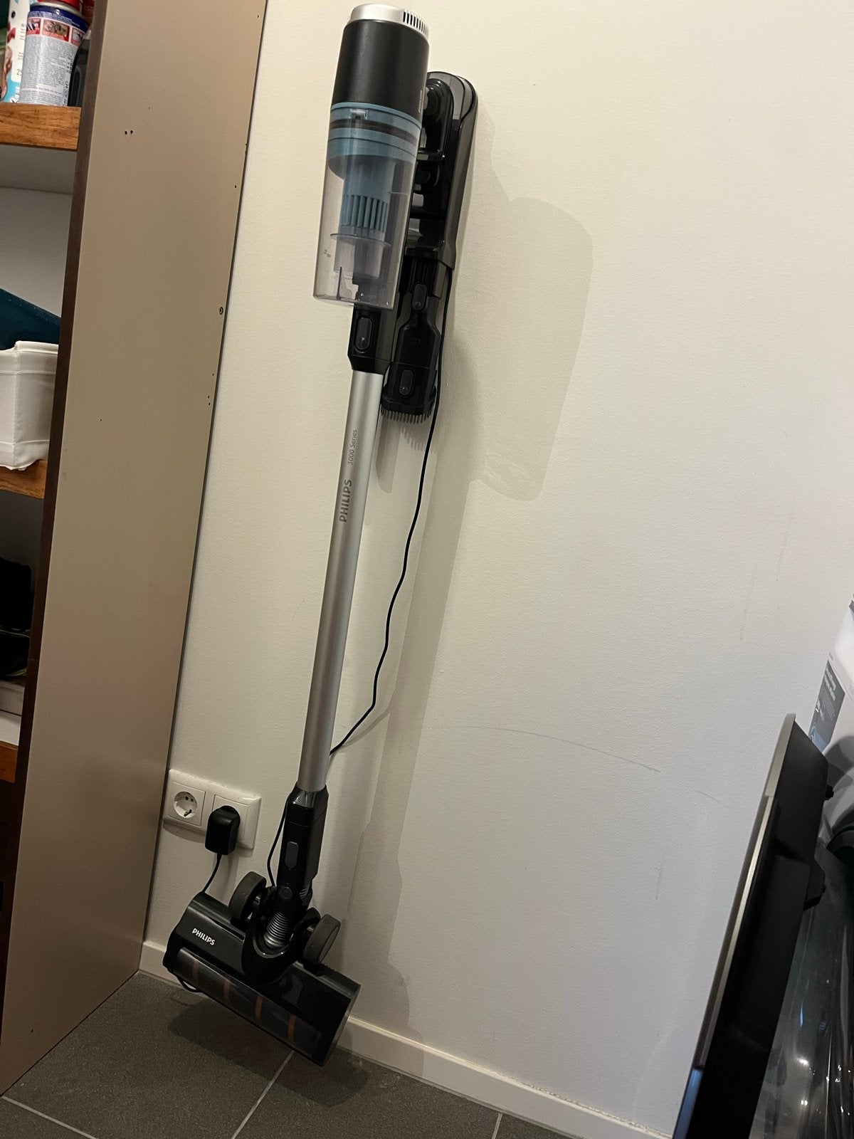 ZGAN: Philips Steelstofzuiger XC3031 - met garantie, Ophalen, Gebruikt, Philips, Draadloos