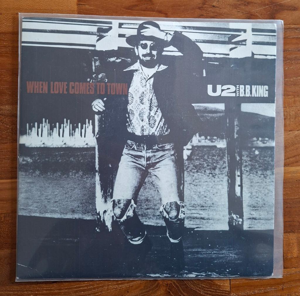 U2  - When love comes to town - Single is TOP, Gebruikt, 7 inch, Single, Ophalen of Verzenden