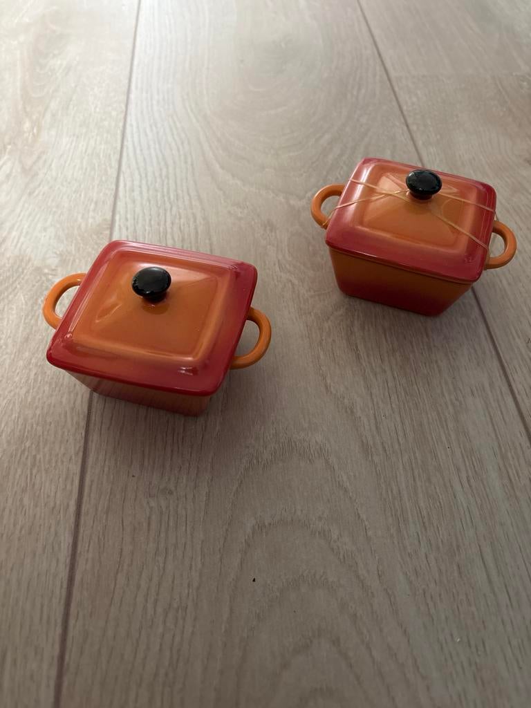 Mini Le Creuset pannetjes (2 stuks), Huis en Inrichting, Keuken | Potten en Pannen, Ophalen, Zo goed als nieuw, Gietijzer, Overige typen