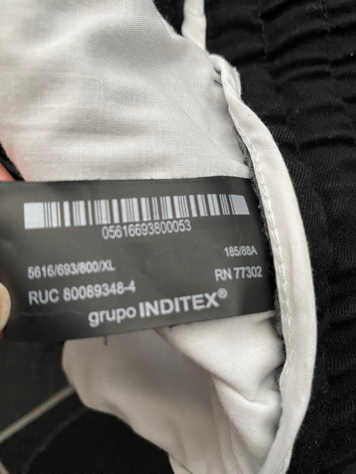 Zara Chino met elastische band en koord - Zwart, Ophalen of Verzenden, Gedragen, Maat 56/58 (XL), Zwart