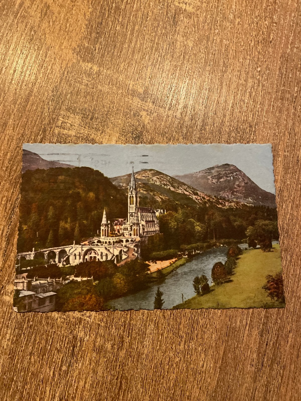 Oude ansichtkaart Lourdes, Frankrijk - 1957, Ophalen of Verzenden, 1940 tot 1960, Gelopen, Frankrijk