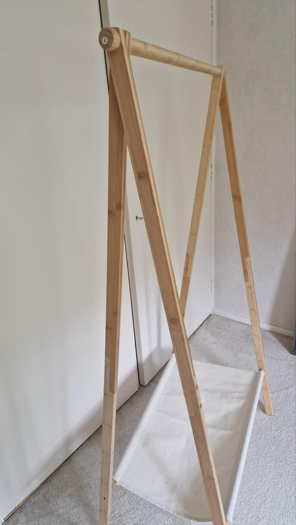 Houten kledingrek, Ophalen, Zo goed als nieuw